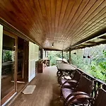 Casa Dentro Do Horto Florestal